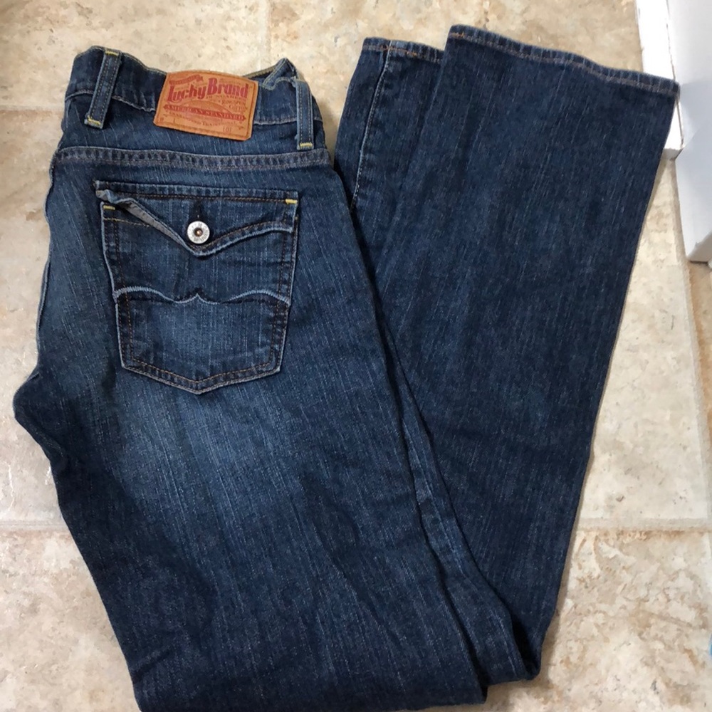 Lucky Jeans